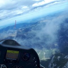 Flugwegposition um 11:12:40: Aufgenommen in der Nähe von Gemeinde Vomp, Österreich in 3223 Meter